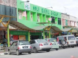 One Motel And Cafe Kuah Esterno foto